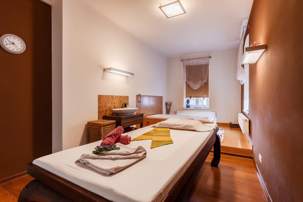 Hotel Maltezsky Kriz Karlovy Vary Dış mekan fotoğraf