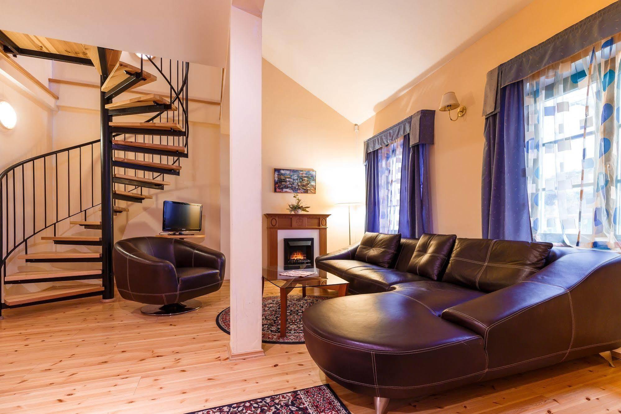 Hotel Maltezsky Kriz Karlovy Vary Dış mekan fotoğraf