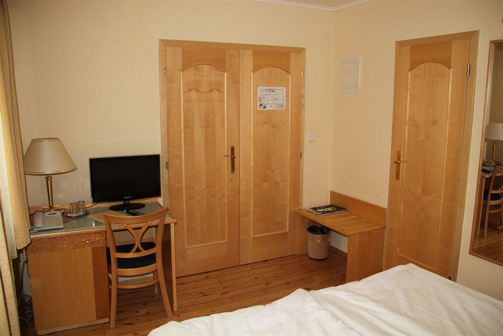 Hotel Maltezsky Kriz Karlovy Vary Dış mekan fotoğraf