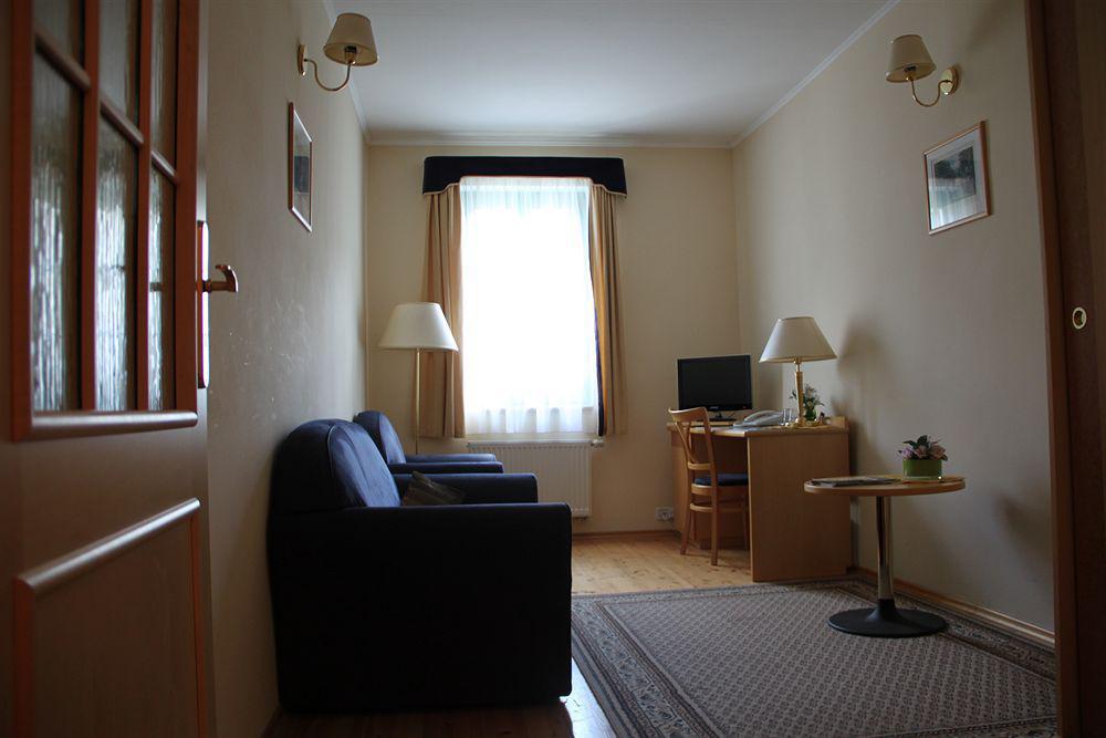 Hotel Maltezsky Kriz Karlovy Vary Dış mekan fotoğraf